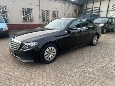 Gebraucht Mercedes E200 160 PS (117 kW) 2020 Schwarz Limousine