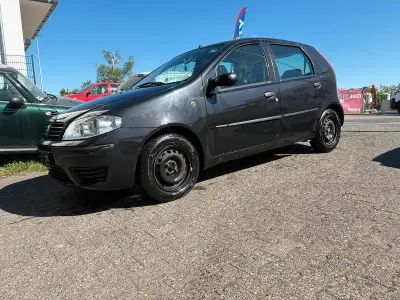 Usata Fiat Punto 70 CV (51 kW) 2004 Nero Utilitaria
