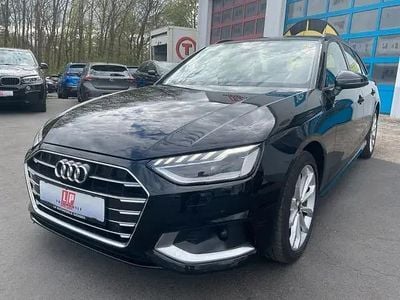 Second-hand Audi A4 Advanced 215 CP (158 kW) 2023 Negru Break