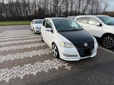 Gebraucht VW Fox 75 PS (55 kW) 2005 Weiß Kleinwagen
