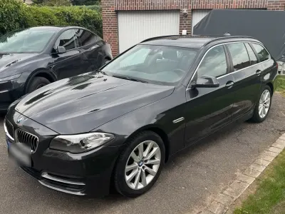 Gebraucht BMW 520 184 PS (135 kW) 2014 Grau Kombi