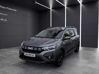 Dolomitgrau Neu 2025 Dacia Jogger Extreme Van / Kleinbus | 25.990 € (Guter Preis)