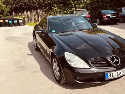 Gebraucht Mercedes SLK200 163 PS (119 kW) 2007 Schwarz Cabrio