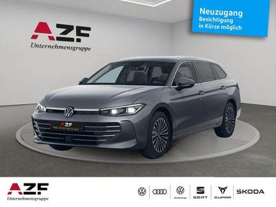 Gebraucht VW Passat Elegance 150 PS (110 kW) 2024 Grau Kombi