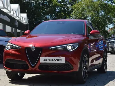 Gebraucht Alfa Romeo Stelvio Super 280 PS (205 kW) 2019 Rot SUV
