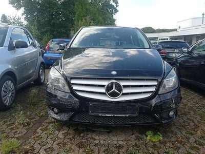 Mercedes B180