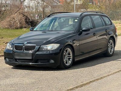 Gebraucht BMW 318 143 PS (105 kW) 2007 Schwarz Kombi
