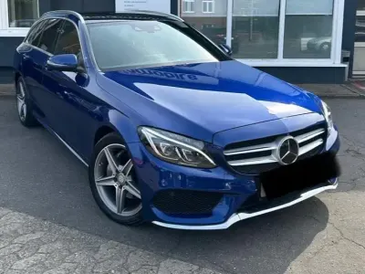 Gebraucht Mercedes C220 AMG line 170 PS (125 kW) 2016 Blau Kombi