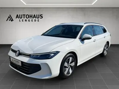Gebraucht VW Passat 150 PS (110 kW) 2025 Weiß Kombi