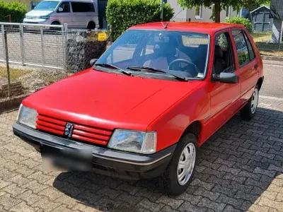 Gebraucht Peugeot 205 60 PS (44 kW) 1991 Rot Kleinwagen
