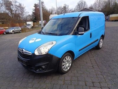 Blau Gebraucht 2013 Opel Combo Van / Kleinbus | 4.950 € (Guter Preis)