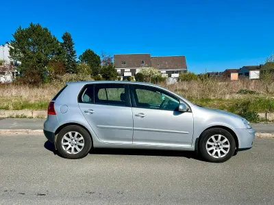 Gebraucht VW Golf V 102 PS (75 kW) 2004 Grau Kleinwagen