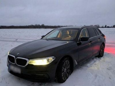 Schwarz Gebraucht 2019 BMW 520 Performance Kombi | 22.400 € (Guter Preis)