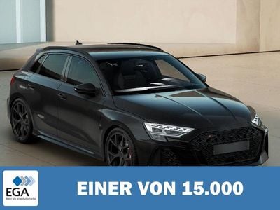 Neu Audi RS3 Sportback Comfort 400 PS (294 kW) 2026 Metallic Kleinwagen