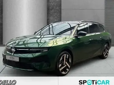 Neu Opel Astra Ultimate 114 kW (156 PS) 2026 Grün Kombi