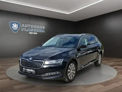 Używany Skoda Superb Style 150 KM (110 kW) 2023 Czarny Kombi