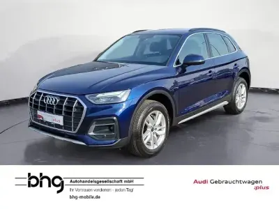 Używany Audi Q5 Advanced 204 KM (150 kW) 2022 Niebieski SUV