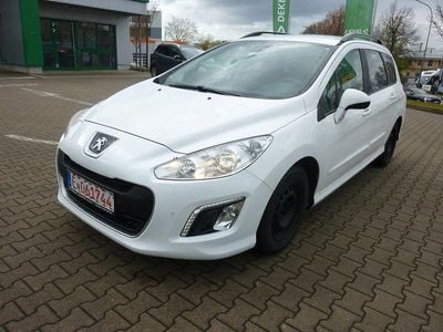 Usata Peugeot 308 SW Active 111 CV (81 kW) 2013 Bianco Station wagon