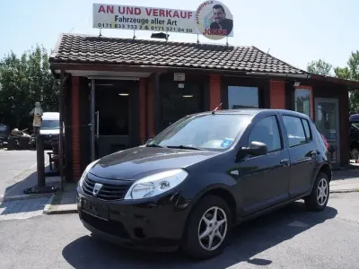Gebraucht Dacia Sandero 75 PS (55 kW) 2010 Limousine