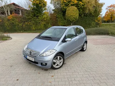 Gebraucht Mercedes 200 136 PS (100 kW) 2007 Blau Limousine