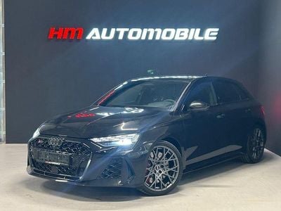 Neu Audi RS3 Sport 400 PS (294 kW) 2026 Schwarz Limousine