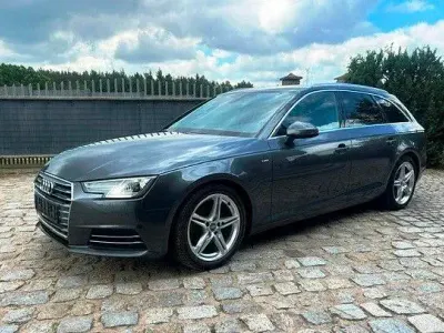 Gebraucht Audi A4 S-Line 150 PS (110 kW) 2016 Grau Kombi