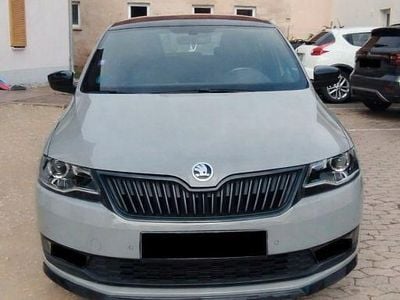 Gebraucht Skoda Rapid Monte Carlo 125 PS (91 kW) 2018 Grau Kleinwagen
