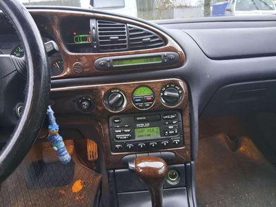 Gebraucht Ford Mondeo Ghia 116 PS (85 kW) 1996 Orange Limousine