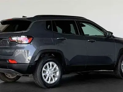 Usado Jeep Compass Limited 190 HP (139 kW) 2022 Cinzento SUV