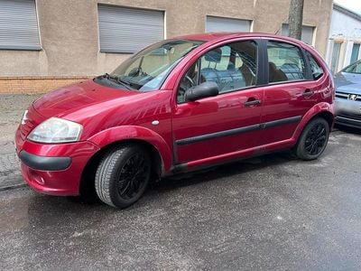 Gebraucht Citroën C3 73 PS (53 kW) 2003 Rot Kleinwagen