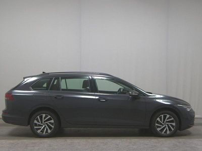 Second-hand VW Golf VIII Sound 116 CP (85 kW) 2023 Gri Break