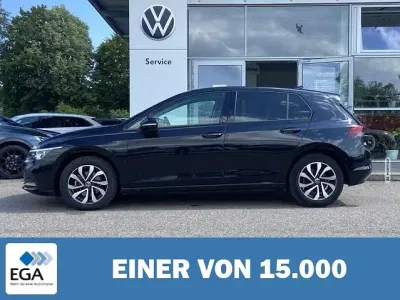 Gebraucht VW Golf VIII Active 150 PS (110 kW) 2023 Schwarz metallic