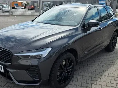 Gebraucht Volvo XC60 R-Design 197 PS (144 kW) 2021 Grau SUV