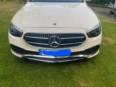 Gebraucht Mercedes E200 160 PS (117 kW) 2022 Beige Limousine