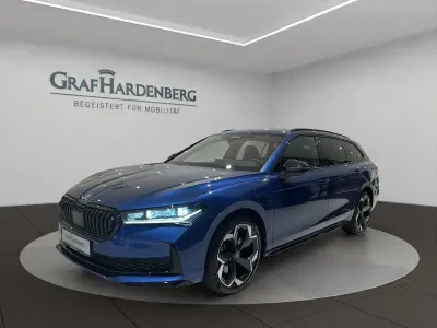Gebraucht Skoda Superb SportLine 150 PS (110 kW) 2025 Blau Kombi