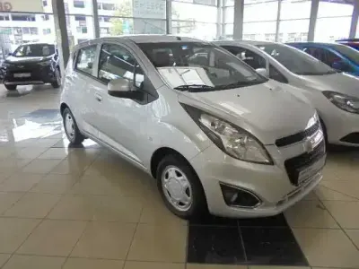 Second-hand Chevrolet Spark LS 68 CP (50 kW) 2013 Argintiu Hatchback