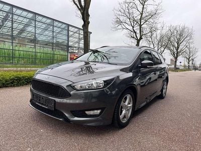 Gebraucht Ford Focus ST-Line 125 PS (91 kW) 2018 Grau Kombi