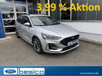 Gebraucht Ford Focus ST-Line 125 PS (91 kW) 2023 Polarsilber metallic Kombi
