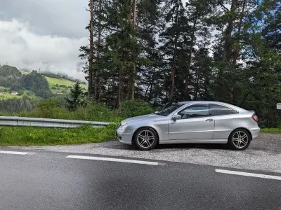 Gebraucht Mercedes CLC200 122 PS (89 kW) 2005 Silber Coupé