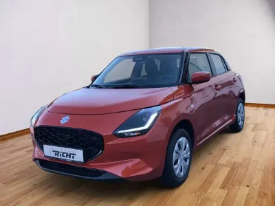 Nuova Suzuki Swift Club 82 CV (60 kW) 2026 Arancione Utilitaria