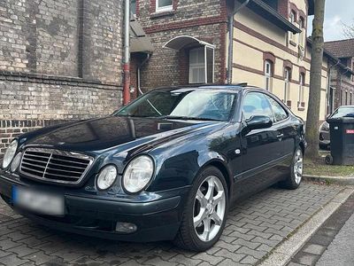 Mercedes CLK320