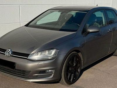 Gebraucht VW Golf VII Highline 150 PS (110 kW) 2012 Grau Limousine