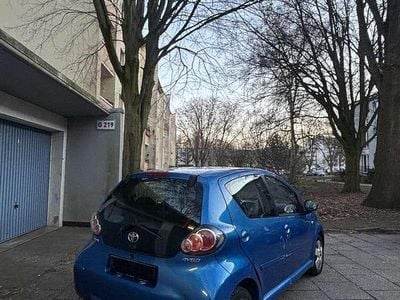 Gebraucht Toyota Aygo City 80 PS (58 kW) 2009 Blau Kleinwagen