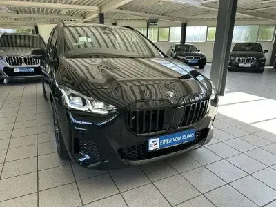 Gebraucht BMW 220 Active Tourer M Sport 170 PS (125 kW) 2025 Andere Van / Kleinbus