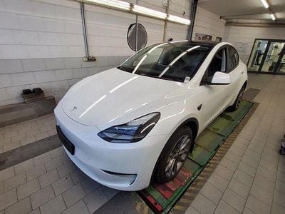 Second-hand Tesla Model Y 378 kW (514 CP) 2023 Alb SUV