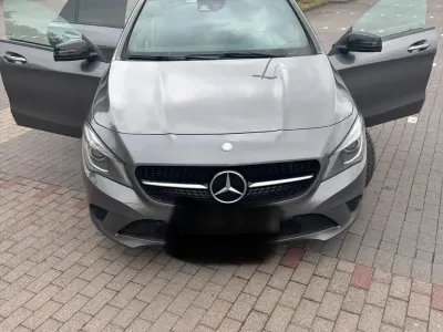 Gebraucht Mercedes CLA200 Shooting Brake Night 136 PS (100 kW) 2015 Grau Kombi