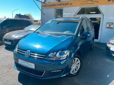 Second-hand VW Sharan 184 CP (135 kW) 2017 Albastru Monovolum