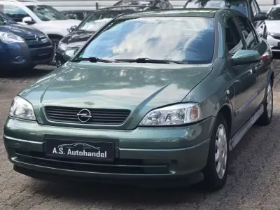 Gebraucht Opel Astra Comfort 101 PS (74 kW) 1999 Grün Limousine