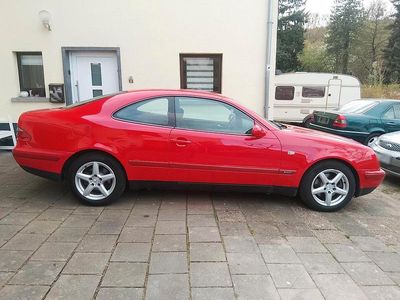 Gebraucht Mercedes CLK320 218 PS (160 kW) 1999 Rot Coupé