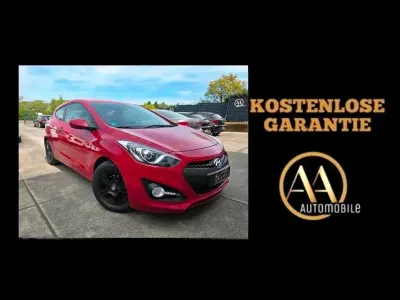 Gebraucht Hyundai i30 Sport 99 PS (72 kW) 2015 Rot Coupé